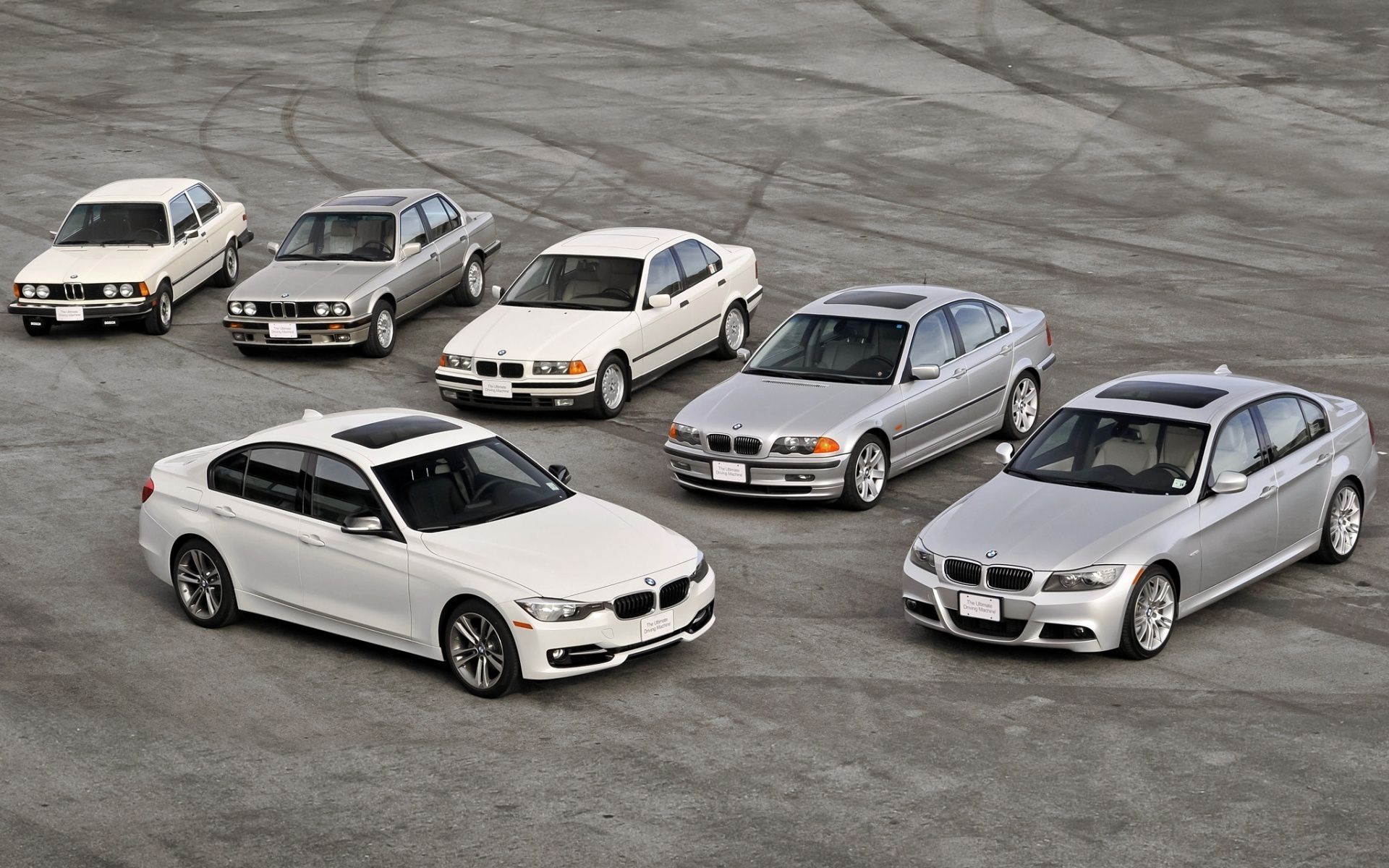 BMW 3- 
