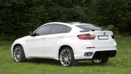 11-BMW-X6-Status-Design-F16.jpg