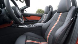 2013-bmw-z4-interior-01.jpg