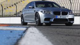 2014-bmw-m5-facelift-07.jpg